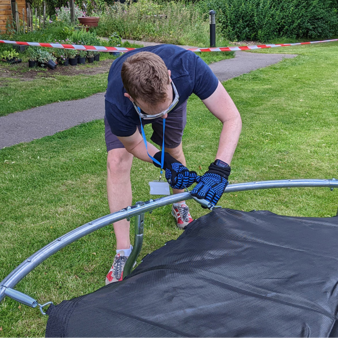 Trampoline
