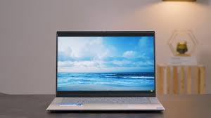 Top các laptop Dell Inspiron cấu hình xịn nên mua cho doanh nhân - 1