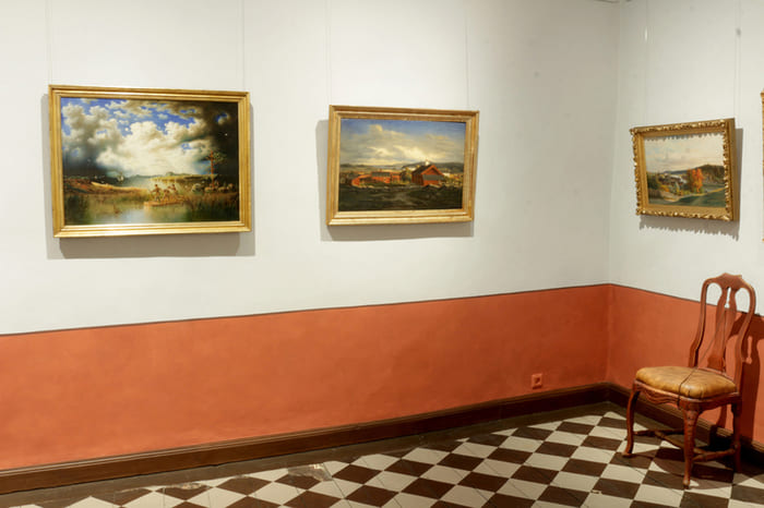 Một số tác phẩm trưng bày trong bảo tàng