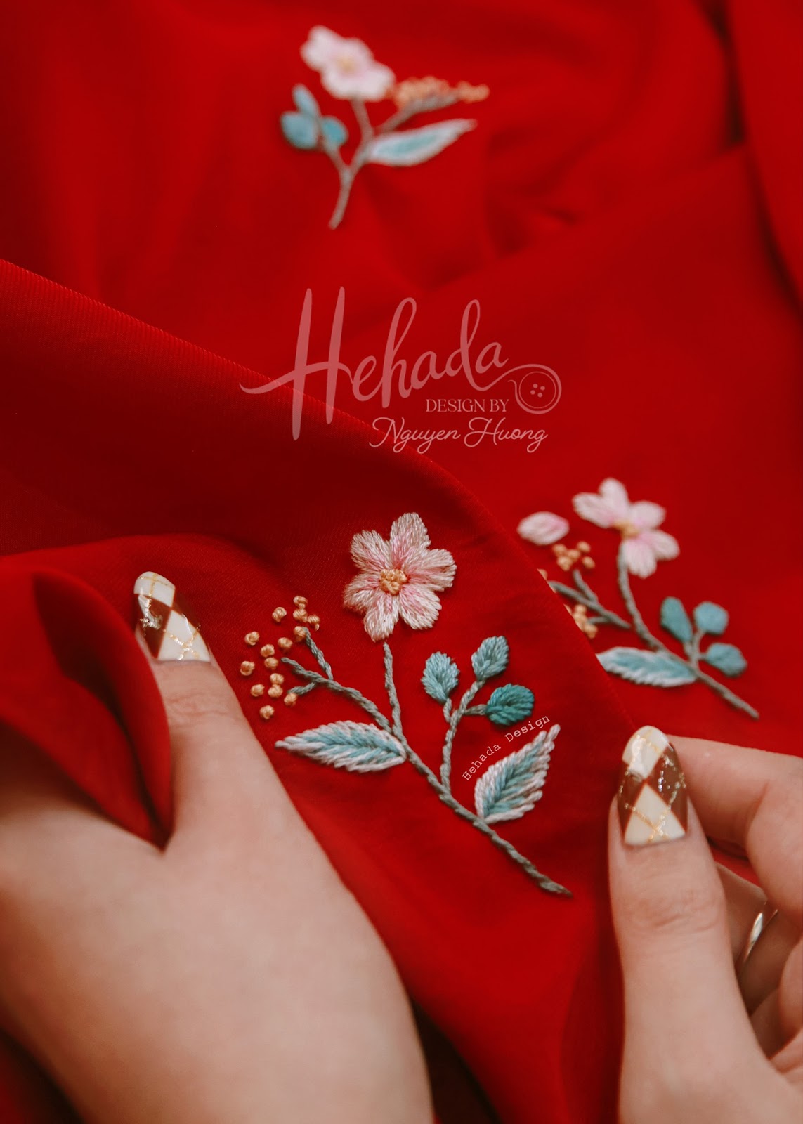 Thêu tay hoa nhí áo dài Mộc Miên Daisy
