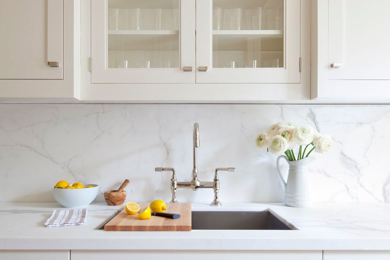 Personalized kitchen space with wall tiles of various colors and patterns (Source: Collected)