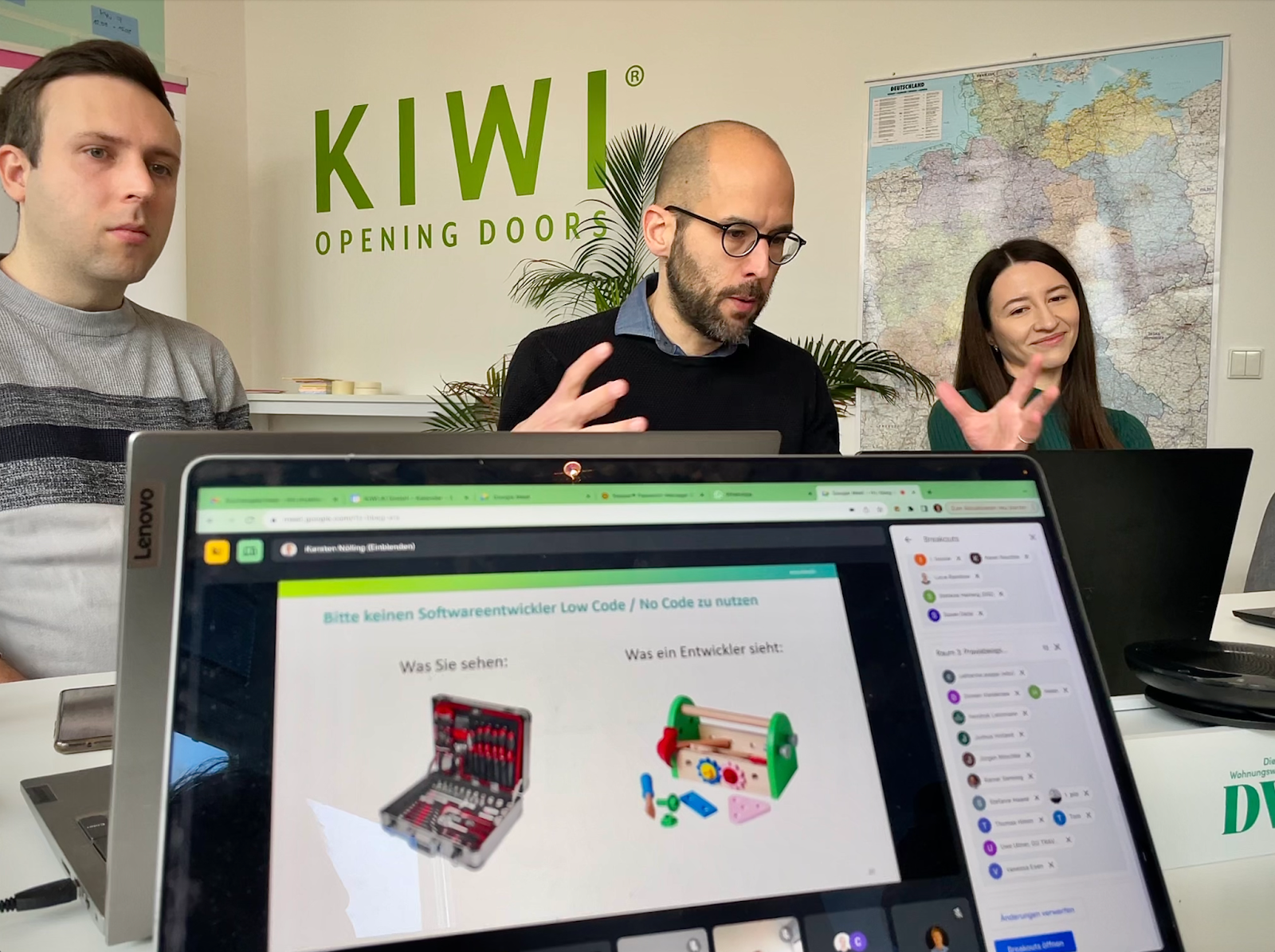 Florian Merz von KIWI erklärt LowCode Anwendungen aus Sicht eines Entwicklers