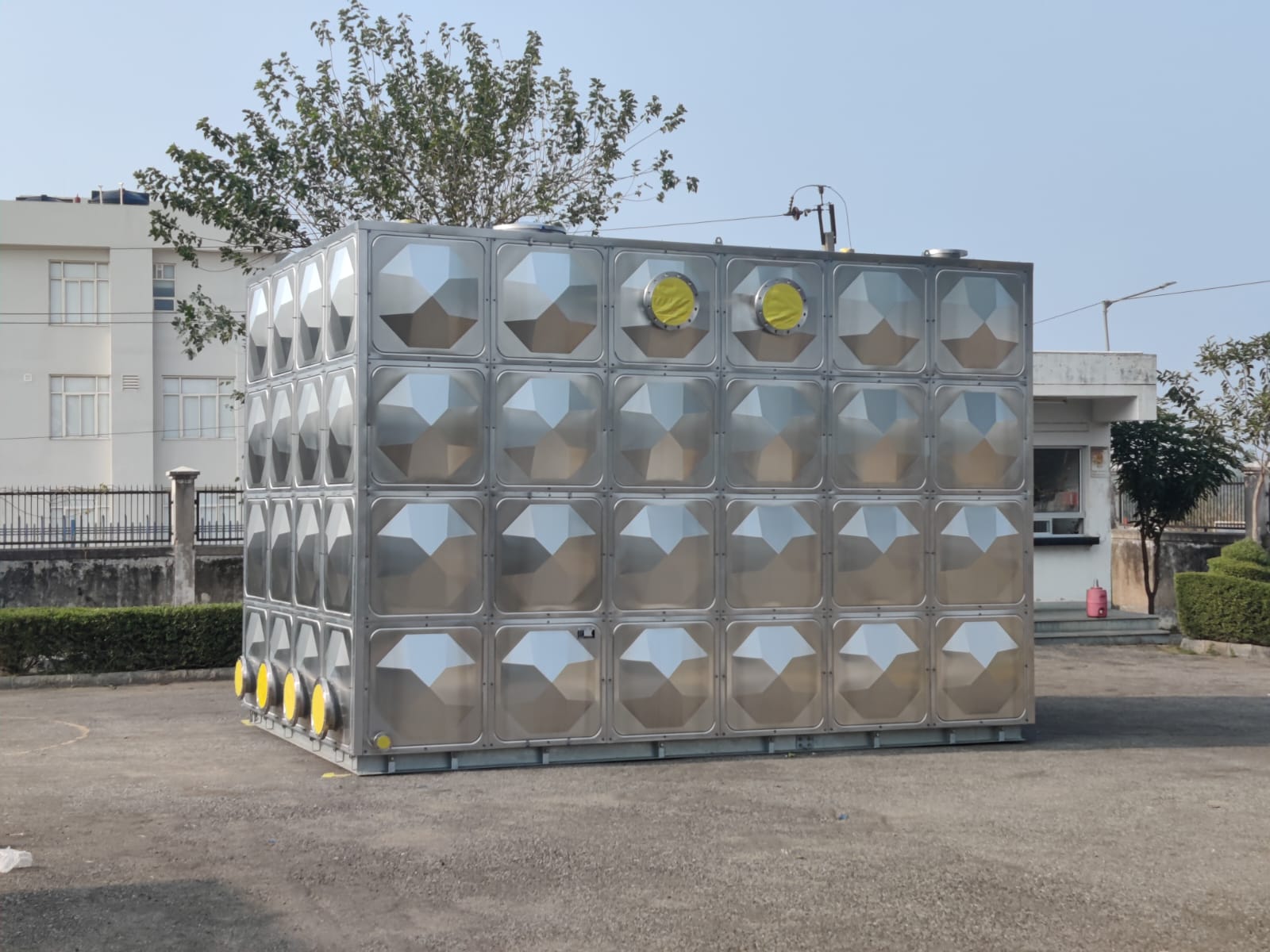 Stainless Steel Water Storage Tank of size of 4x6x4 meters for Thermal Storage Water Storage by Beltecno India.