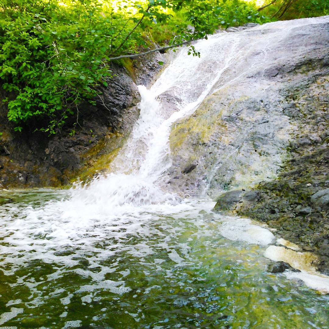 8. Kamuiwakka Falls