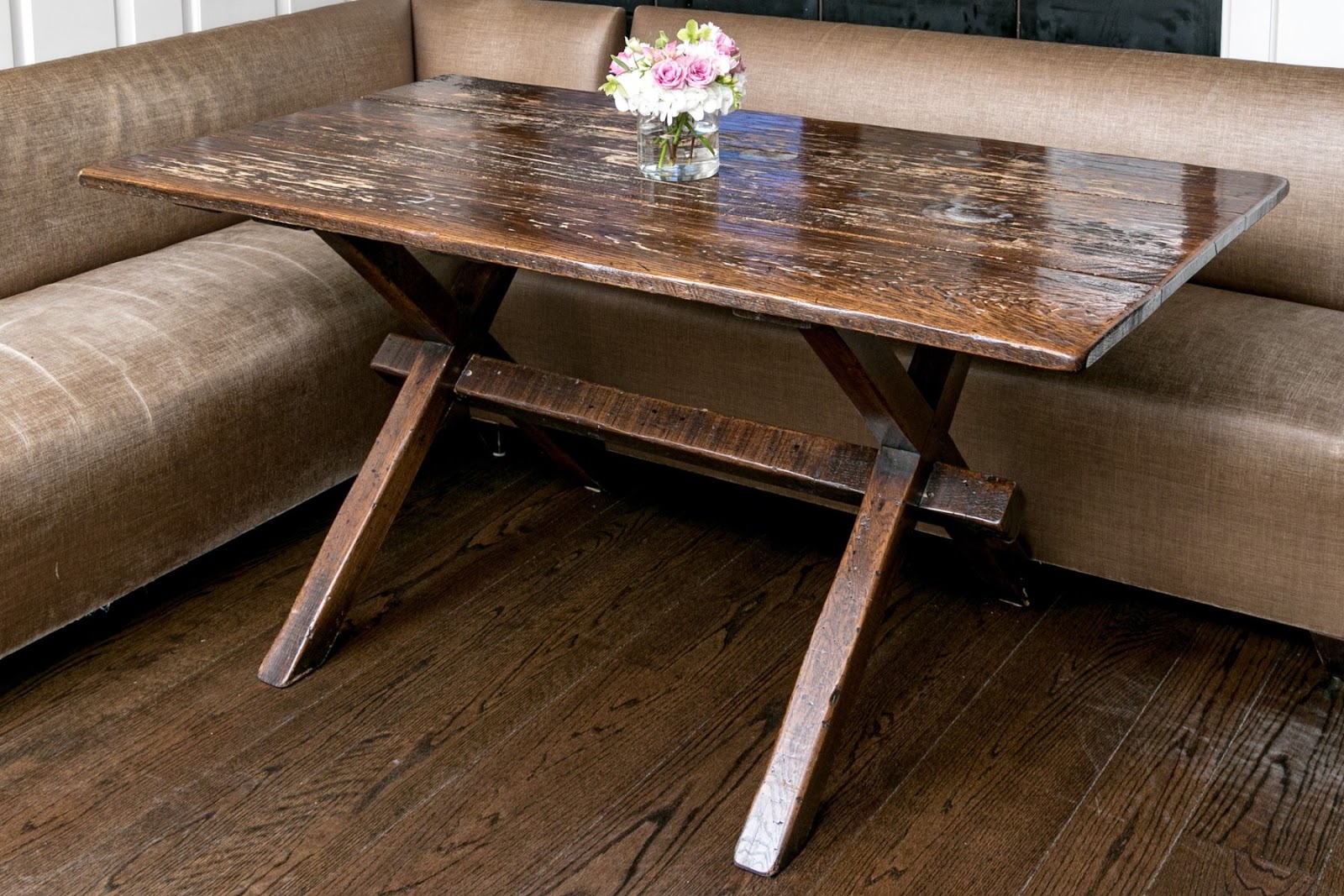  Country Style Distressed Dining Table