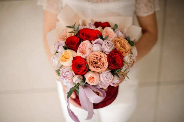 Romantic Red or Daringly Different? Choosing the Perfect Mr Roses Bouquet for Valentine's Day