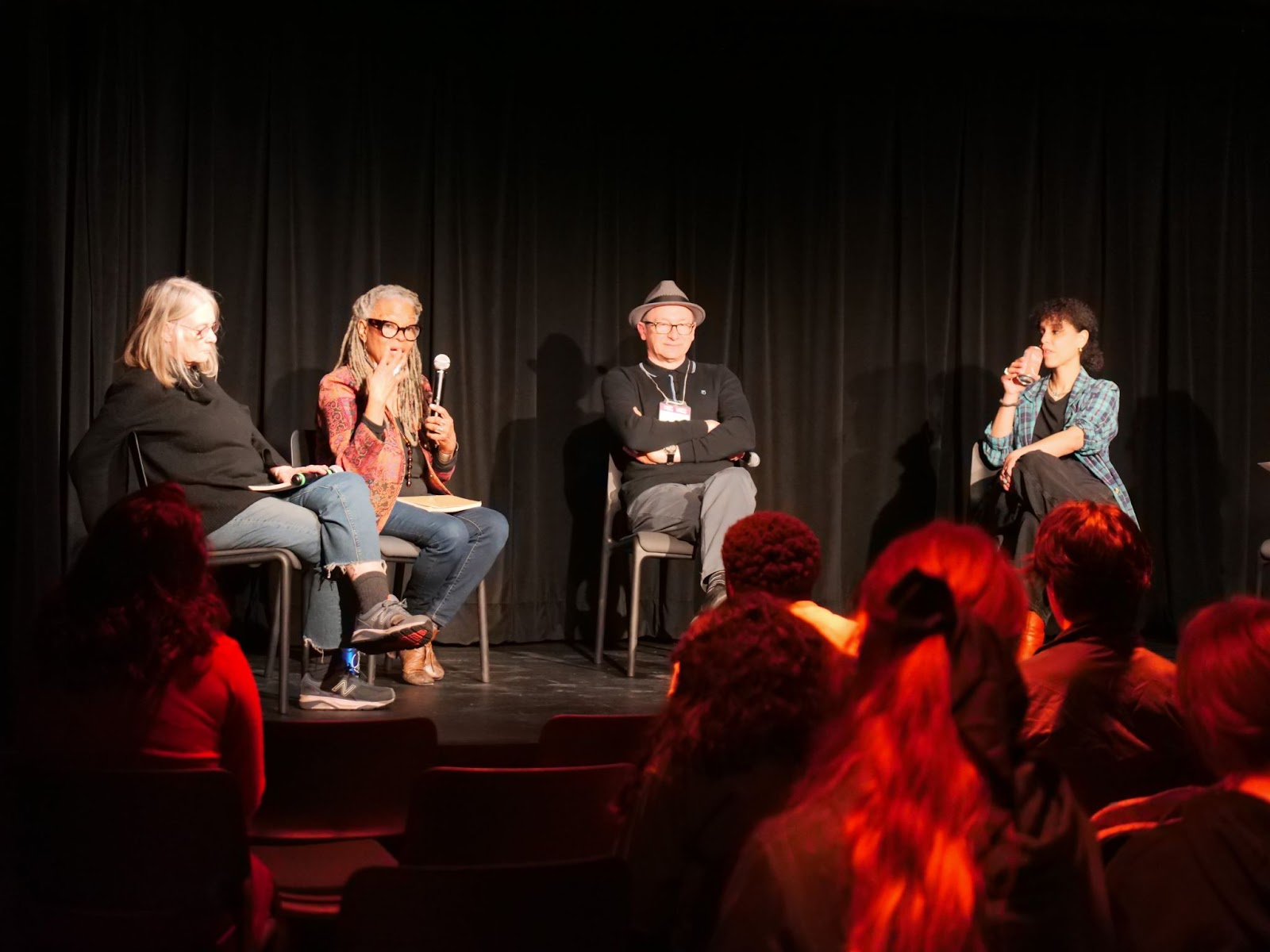 Panel « La poésie en temps de crise écologique » avec Susan Musgrave, Marie-Célie Agnant, Armand Garnet Ruffo et Chloé-Savoie Bernard. 