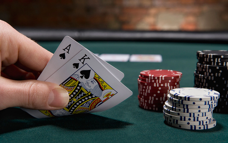 Game bài poker là gì? Luật chơi poker cơ bản cho tân thủ-2