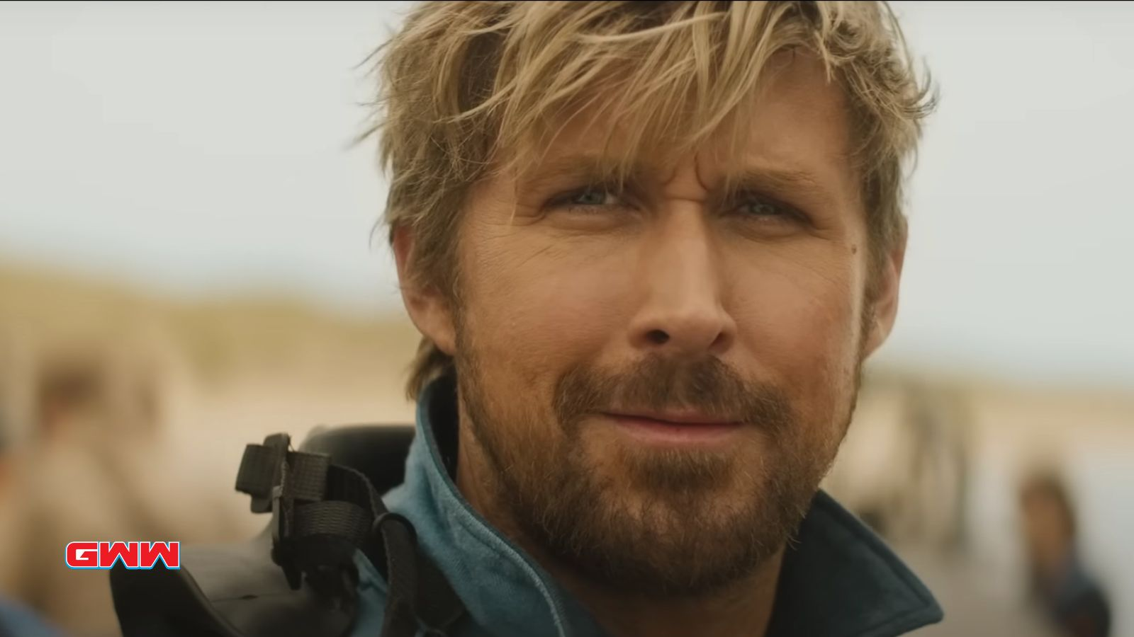 Primer plano de Ryan Gosling en el tráiler de la película "The Fall Guy"
