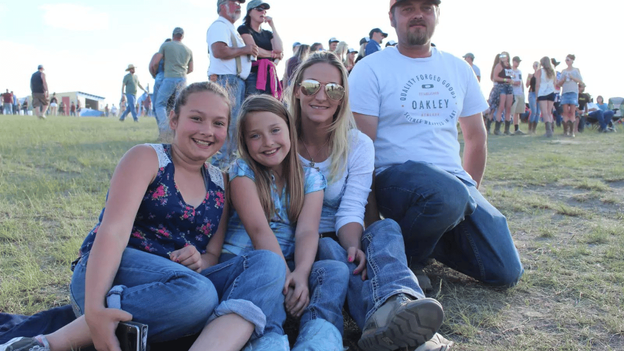 A family photo from Country jam 2017