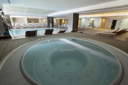 Komerční Spa instalační společnost Bedfordshire