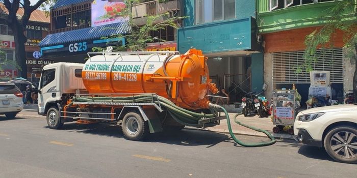 Xe hút hầm cầu TPHCM chuyên dụng đa dạng phục vụ 24/24