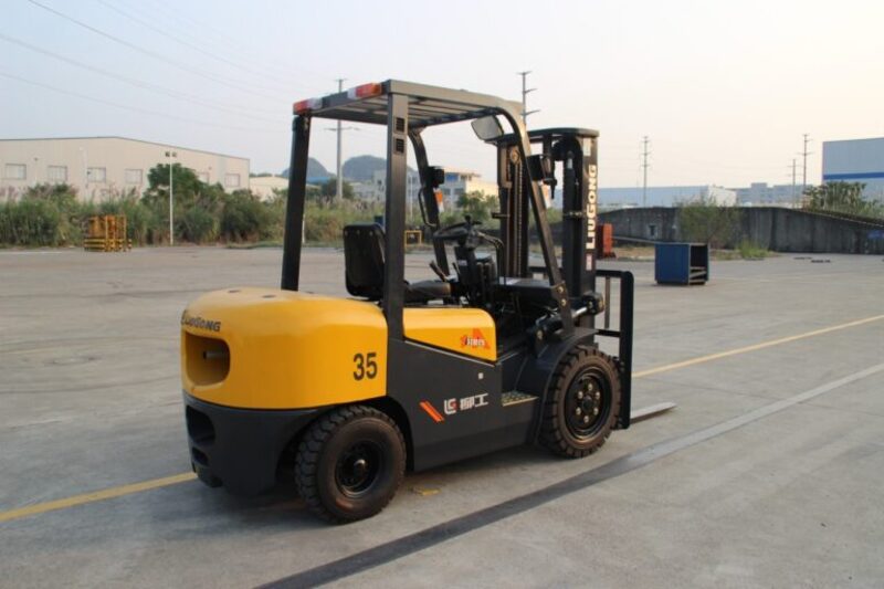 Mua Bán Sửa Chữa Xe Cơ Giới Uy Tín Tại TP.HCM