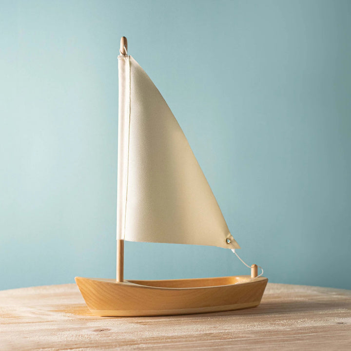 Bateau à voile en bois - Loppoticha