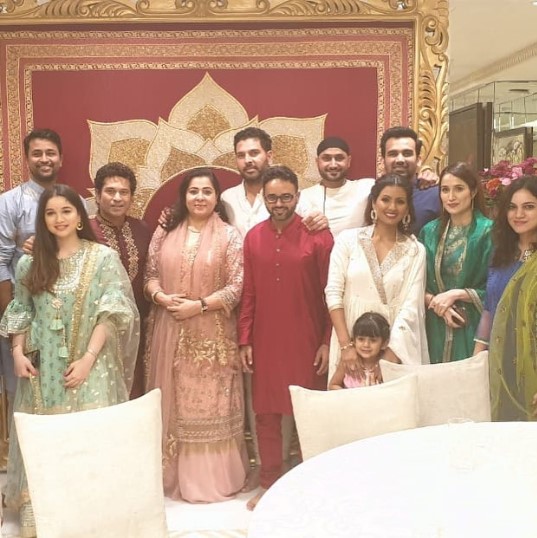 Indian Cricketers Family at Antilia
