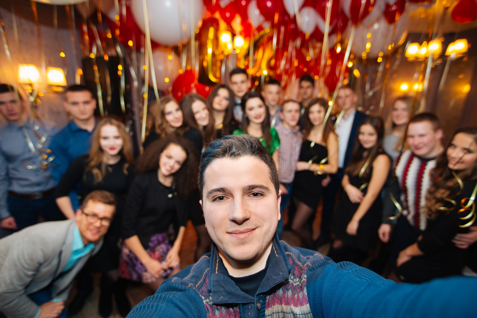 Come prepararsi se si è invitati a un diciottesimo compleanno