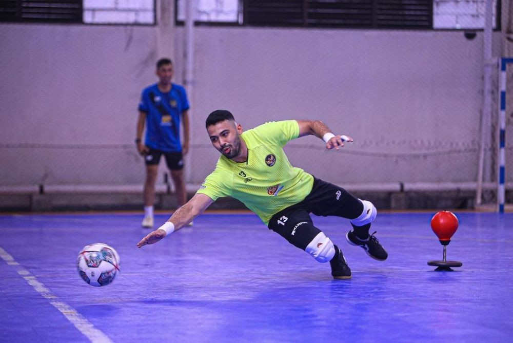 Dasar-dasar Posisi Pemain Futsal, Peran dan Tugasnya - Goalkeeper (GK)