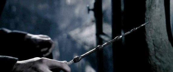 Magical Mondays: The Elder Wand Twist | Lady Geek Girl and Friends