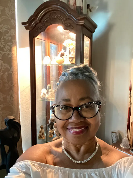 DrCheri Moore Entrepreneur Extraordinaire Launches Two Exquisite Online Stores