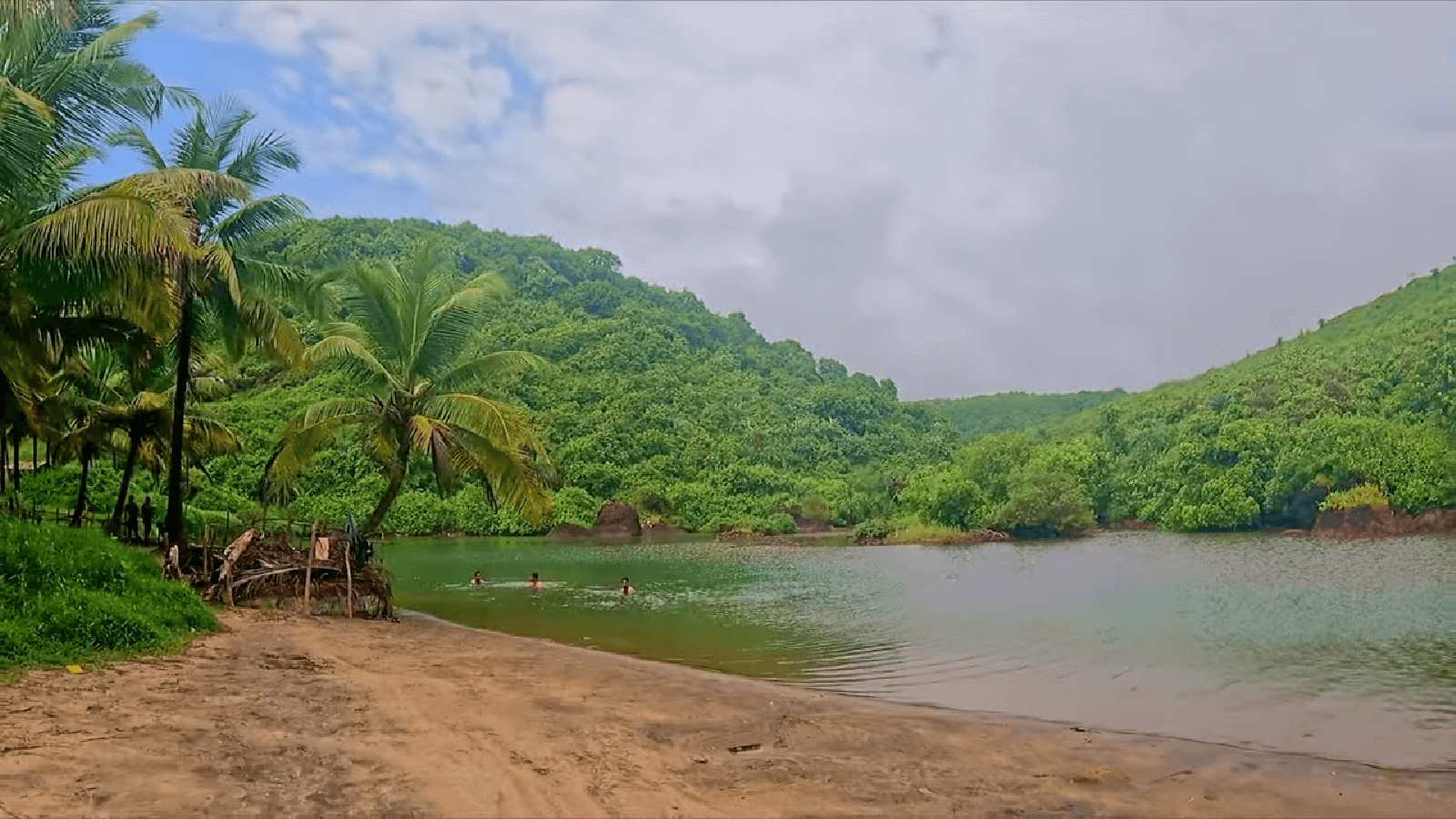 Arambol Beach Gova, Unique places to visit in North Goa | गोवा टूरिस्ट प्लेस