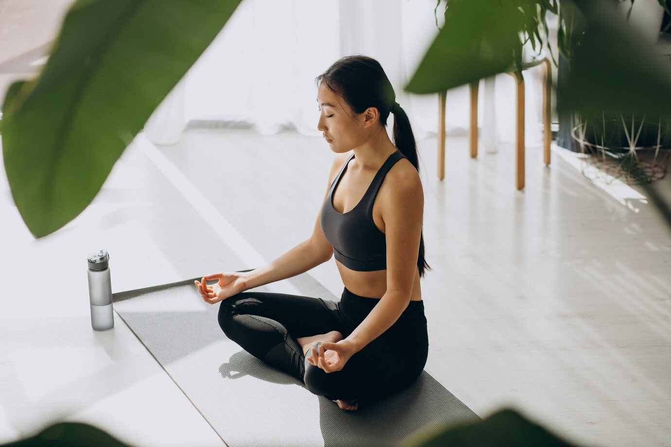 Tập yoga có thể cải thiện triệu chứng mất cảm giác ở da hay các chi