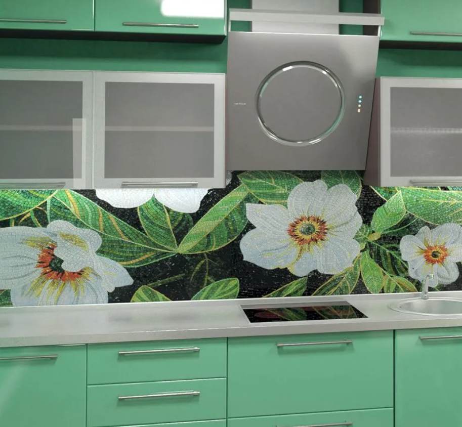фартук с цветами на кухне из плитки-мозаики