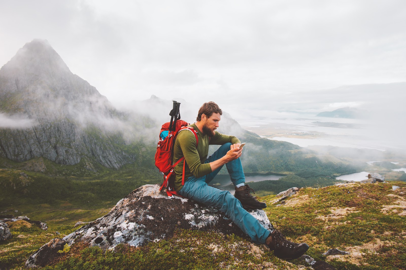 Travel Newsfeed Uncovering Trends