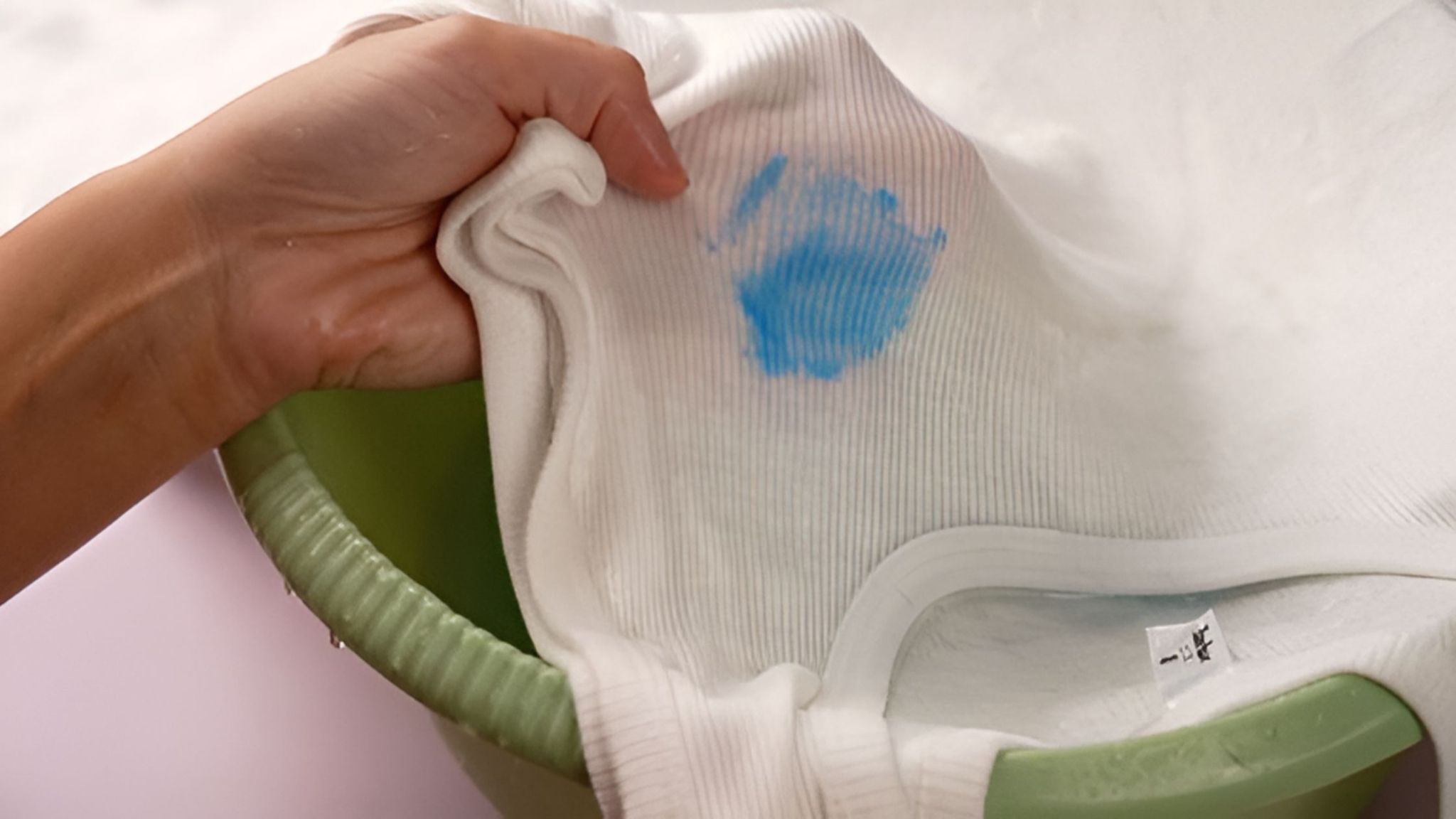 How to Get Acrylic Paint Out of Clothes