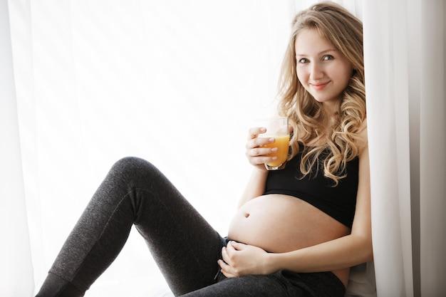 De ce este bine să iei vitamine prenatale? 