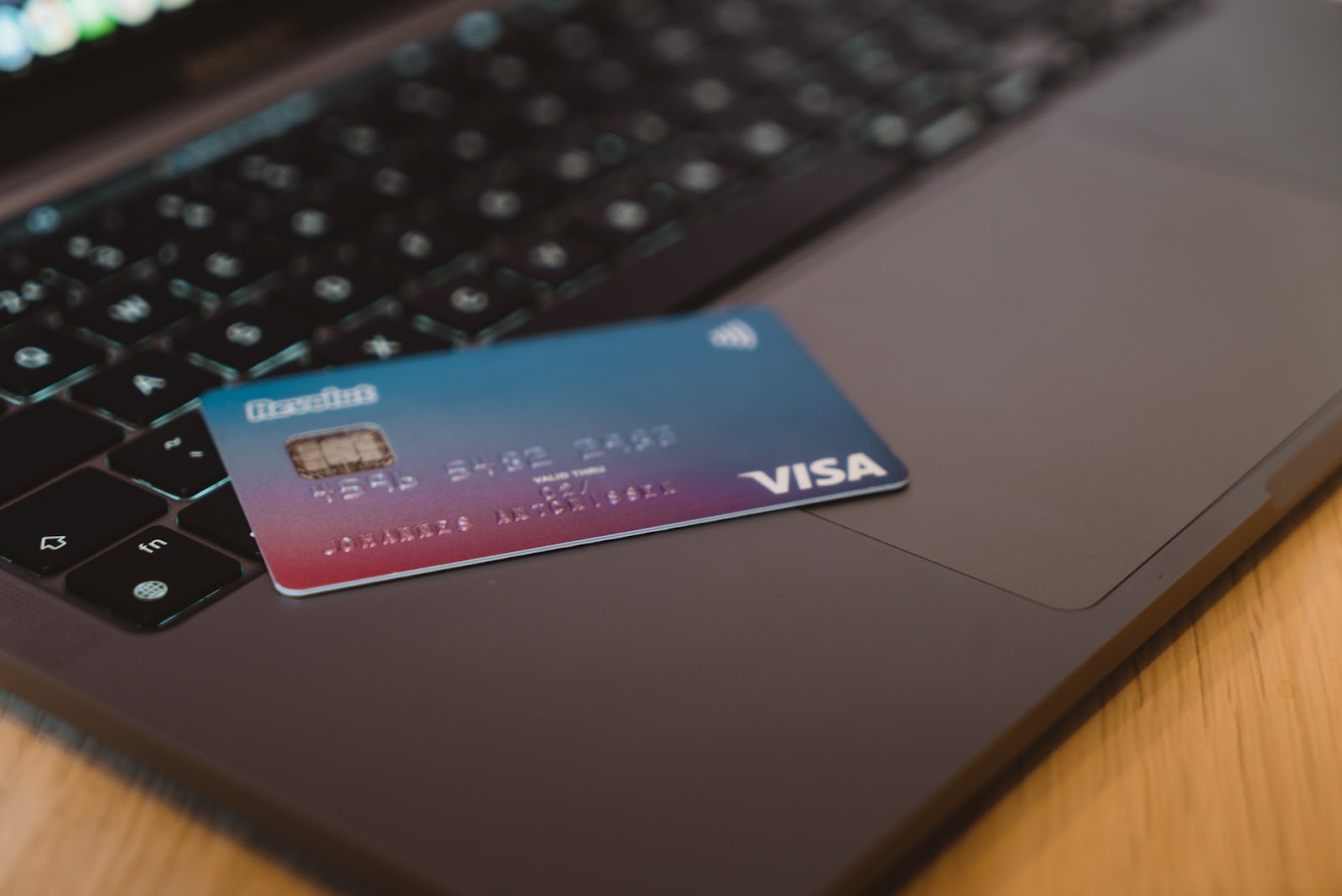 法人カードの基本的な機能と運用　クレジットカードナビ