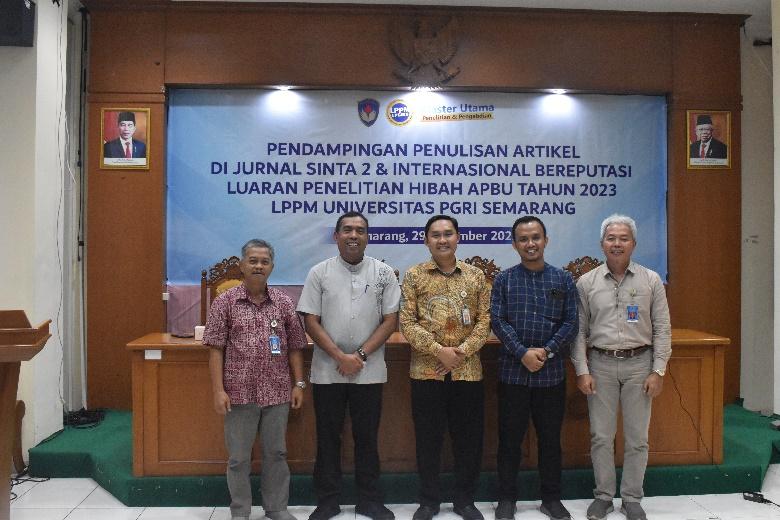 Pelatihan Penulisan Artikel Hasil Penelitian Hibah APBU Tahun 2023 di Jurnal Nasional Terakreditasi Sinta 2 dan Jurnal Internasional Bereputasi