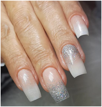 Silver falls Glitter nail design