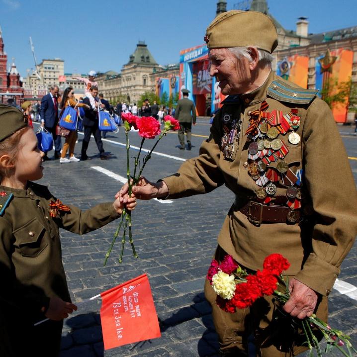 День Победы стал главным праздником для россиян - RFI с места событий:  репортажи