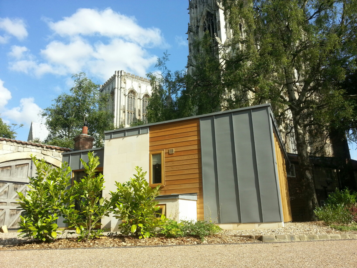 Rumah Bersebelahan dengan York Minster 