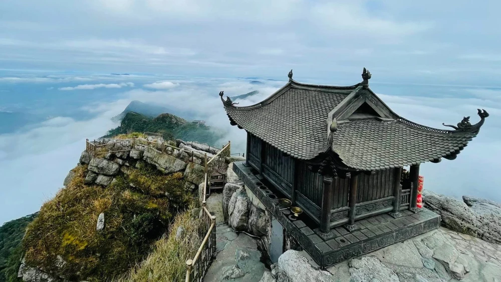 pagoda vietnam