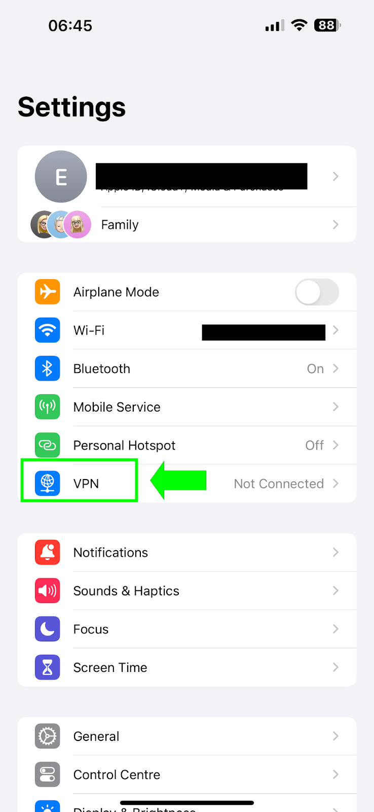 A screenshot of iOS Settings with VPN highlighted.