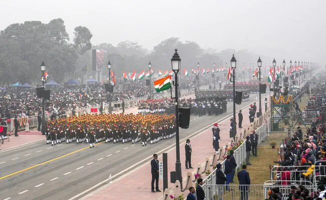 who gives the speech on republic day