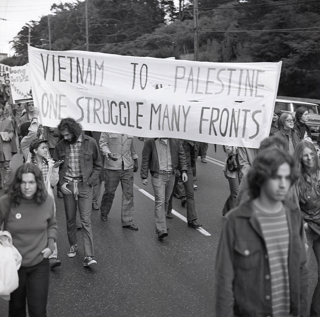 "Peace March," 14/11/1972, San Francisco, California. (Photo: Harvey Richards Media archive)