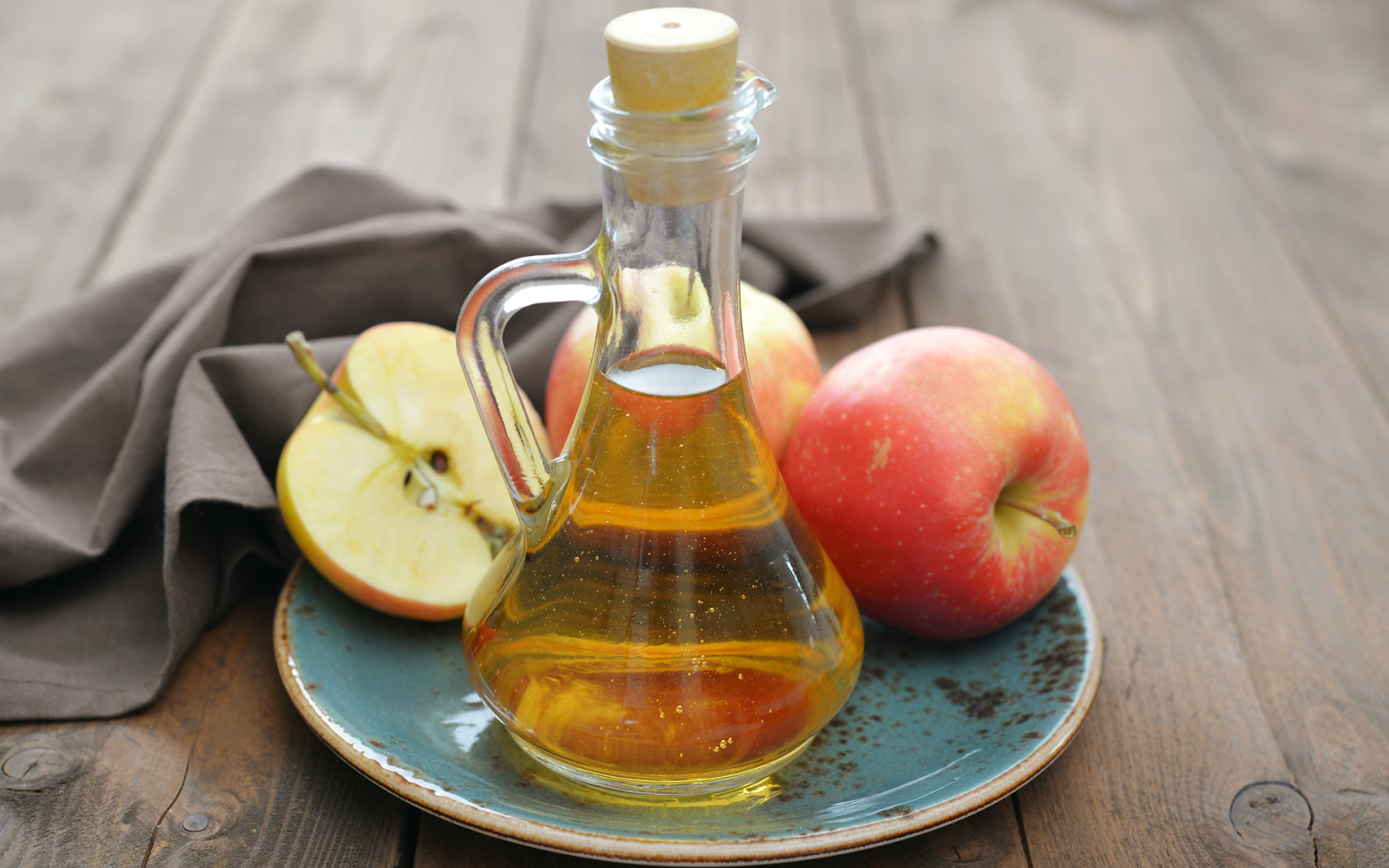 Health Benefits Of Apple Cider Vinegar For PCOS 
