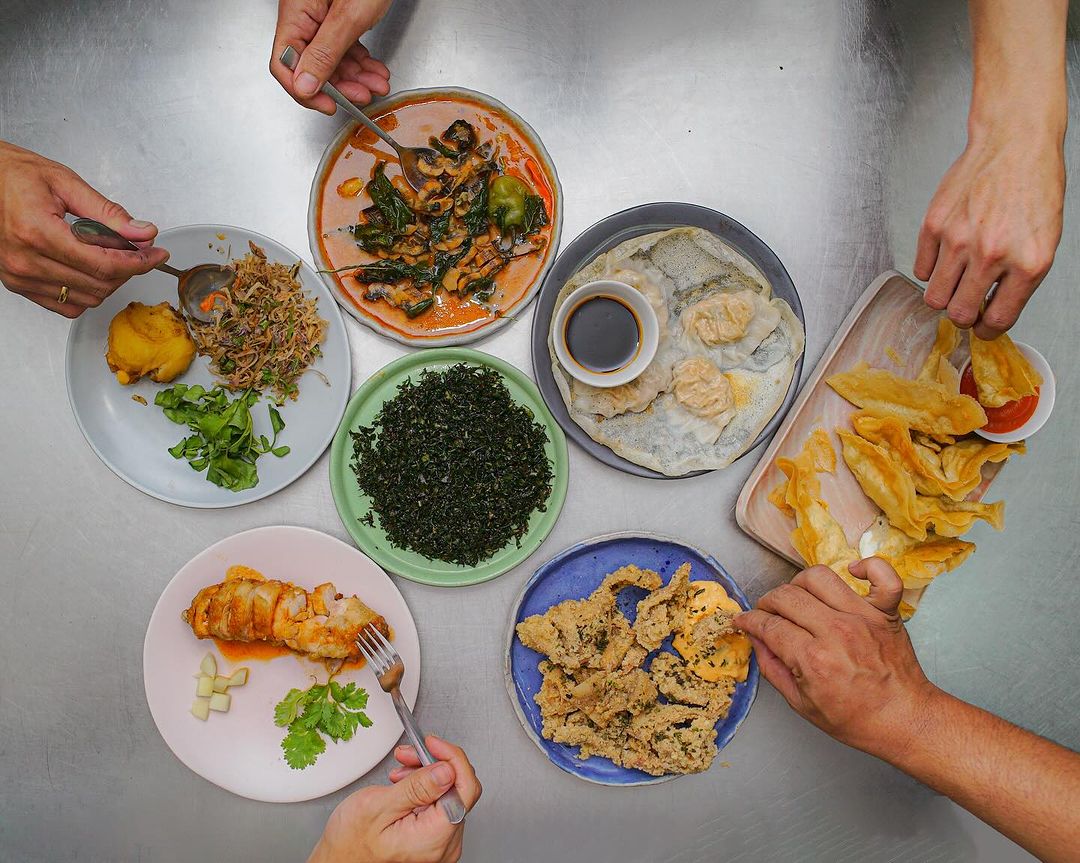 tempat kuliner hits bandung Gang Nikmat