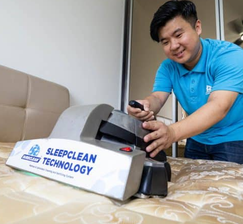 mattress cleaning service in geylang with sureclean