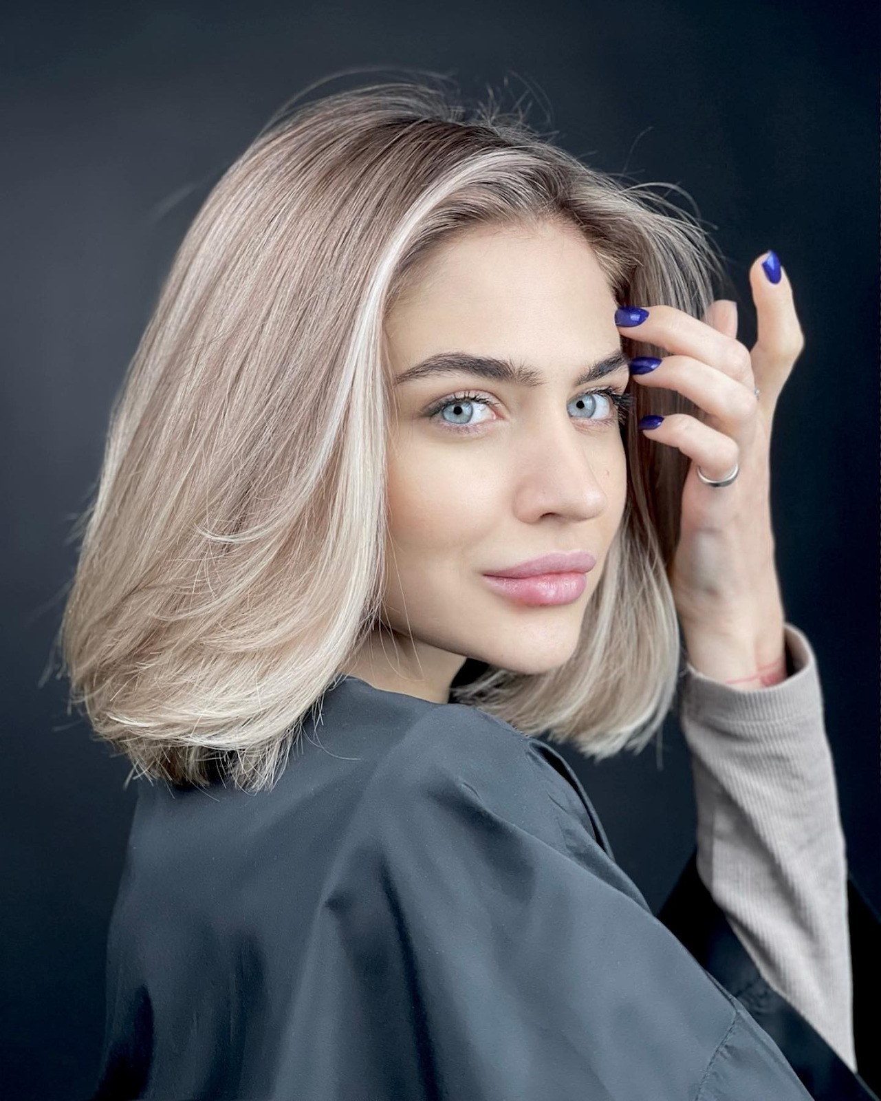 Long Bob With Face-Framing HighlightsShoulder Length Hairstyles