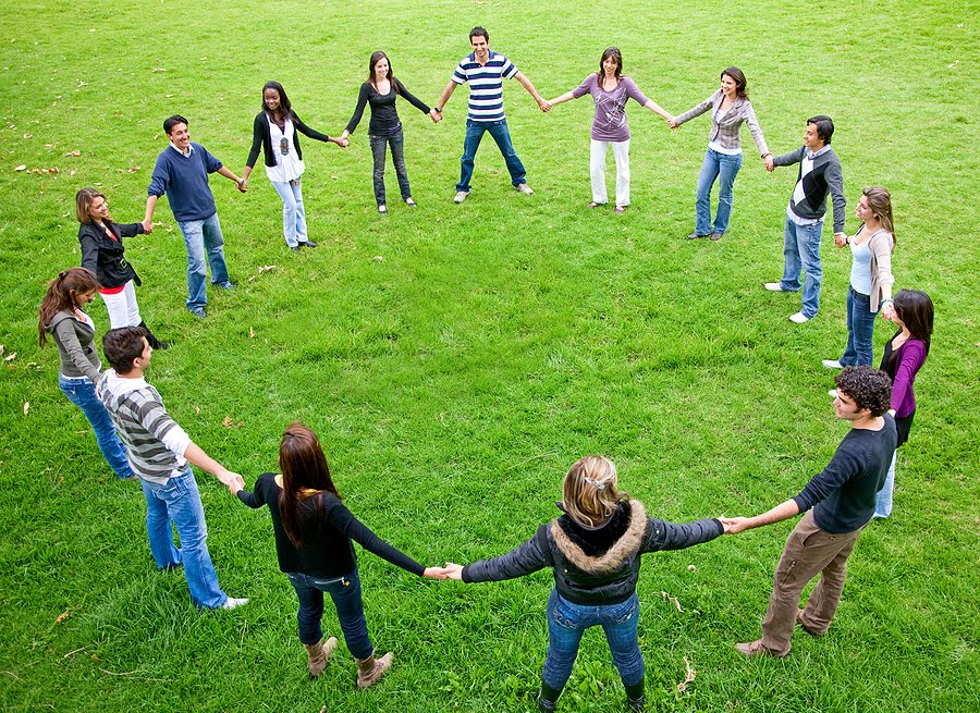 25+ Awesome Circle Games for Kids and Adults - Ultimate Camp Resource