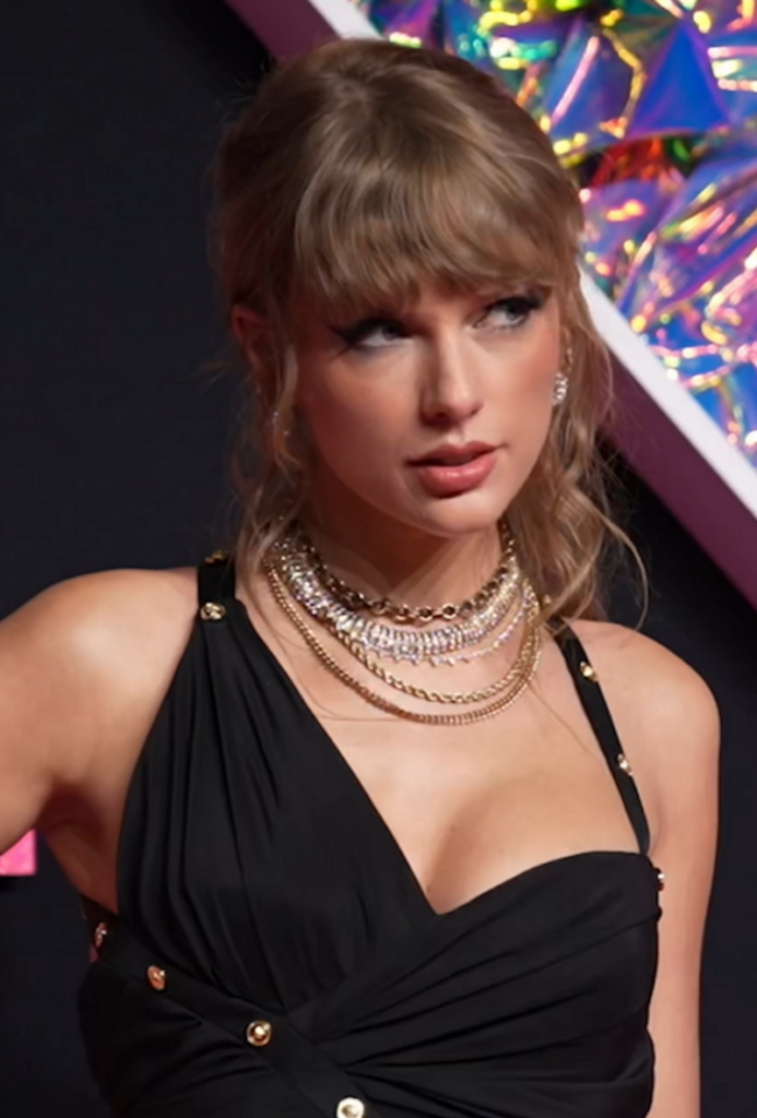 https://diendantheky.net/wp-content/uploads/2024/02/Taylor_Swift_at_the_2023_MTV_Video_Music_Awards_3-693x1024.png