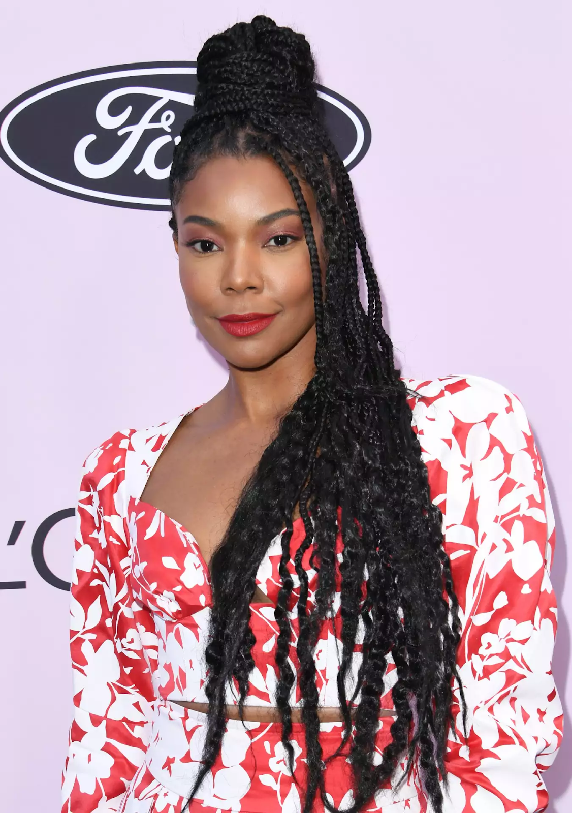 90s Hairstyles: picture of Gabrielle Union with her braded top knot