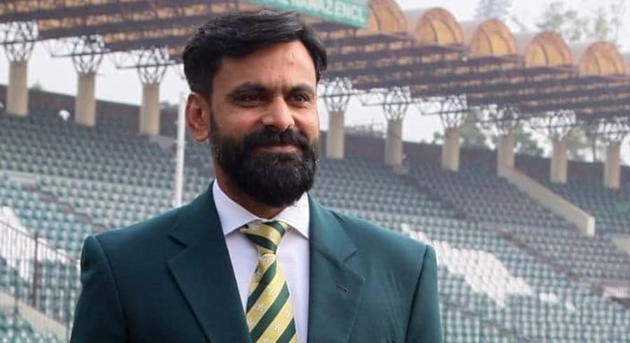Mohammad Hafeez replaces Mickey Arthur as Pakistan team's director