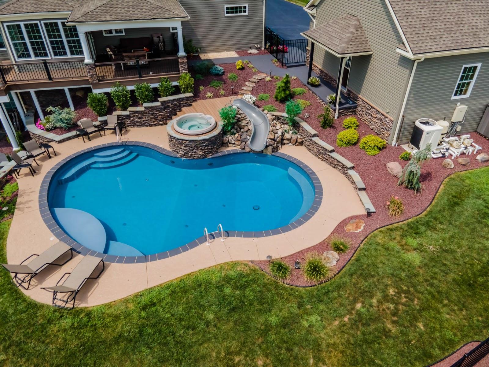Is a Vinyl Liner Pool Right for My Growing Family?