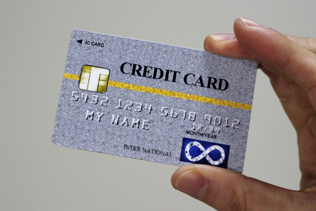主要なプラチナカードの入会審査の難度を考察　クレジットカードナビ