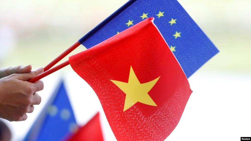 EU kêu gọi chính quyền Việt Nam “trả tự do cho tất cả những người bị giam giữ vì thực hiện quyền tự do ngôn luận”.