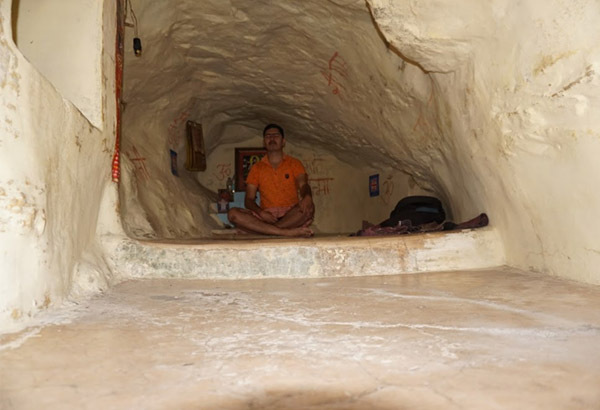 Sri Agastya Muni Cave Pushkar